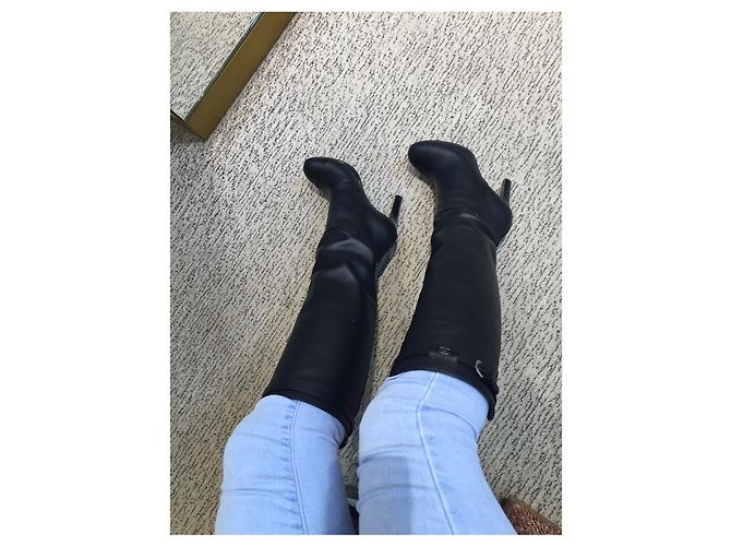 Botas Chanel de piel negra 36.5 Negro - vista 4
