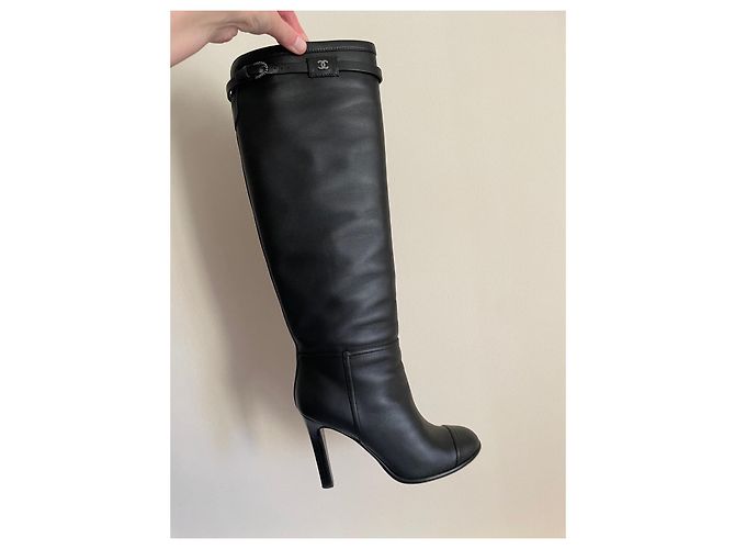 Botas Chanel de piel negra 36.5 Negro - vista 6