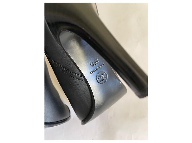 Botas Chanel de piel negra 36.5 Negro - vista 8