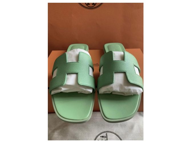 Oran Hermès Sandalen Grün - Ansicht 2