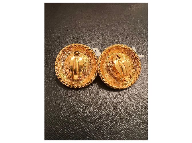 Orecchini Chanel dorati in metallo D'oro - vista 3