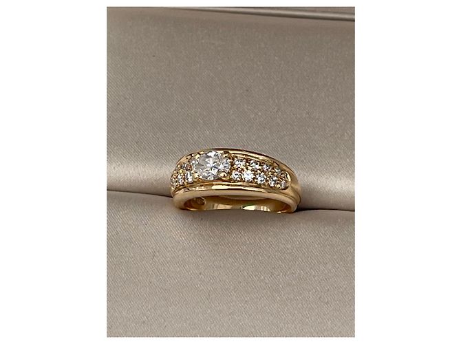 Anello Boucheron Axelle in oro giallo e diamanti D'oro - vista 2