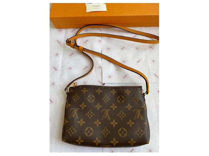 Louis Vuitton Monogramma di Pallade Marrone - vista 4
