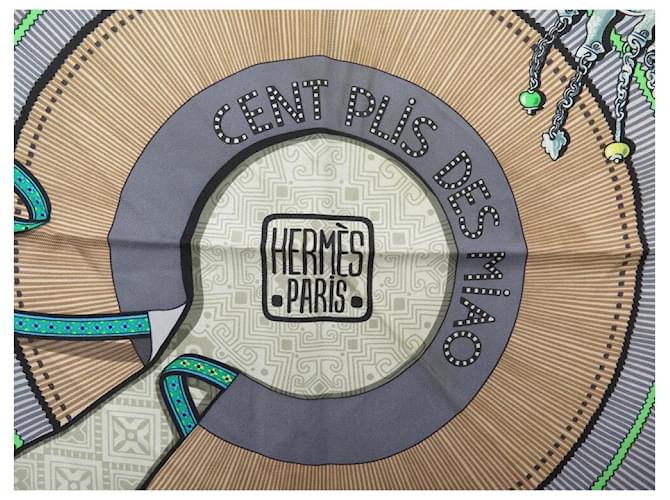 Aline Hermès HERMES SCIARPA CENTINAIA DI MIAO HONORE SQUARE 90 SETA SCIARPA IN SETA BLU - vista 3