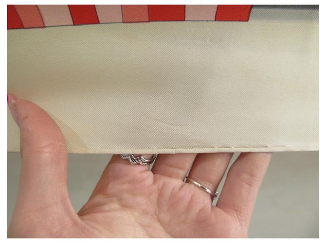 Hermès HERMES SCIARPA SUPERIORE ALLE ERBE METZ CARRE 90 SCIARPA IN SETA BEIGE - vista 7