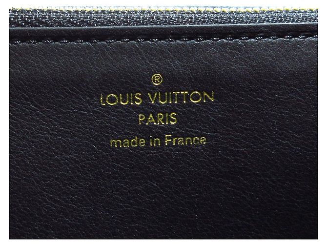 Louis Vuitton Capucines Negro - vista 6