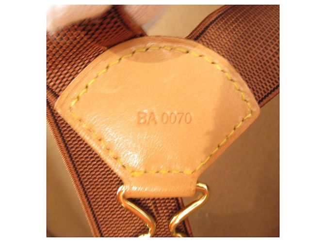 Louis Vuitton Pacchetto monogramma PM M24001 Marrone - vista 8