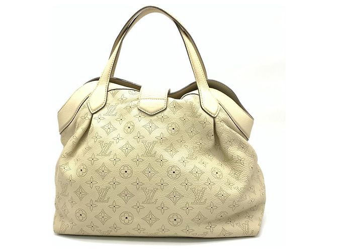 Louis Vuitton Monogramma Mahina Cirrus PM M93818 Beige - vista 3