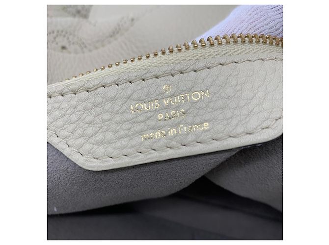 Louis Vuitton Monogramma Mahina Cirrus PM M93818 Beige - vista 7