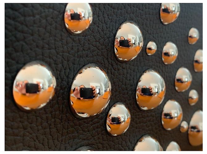 Autre Marque LV x YK Capucine Metal Dots MM Nero - vista 14