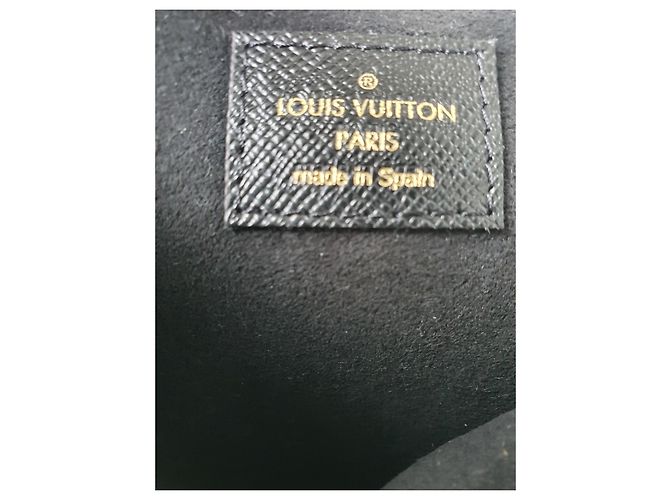 Zippy Louis Vuitton Pochette Foderata Zip Gigante Nero - vista 4