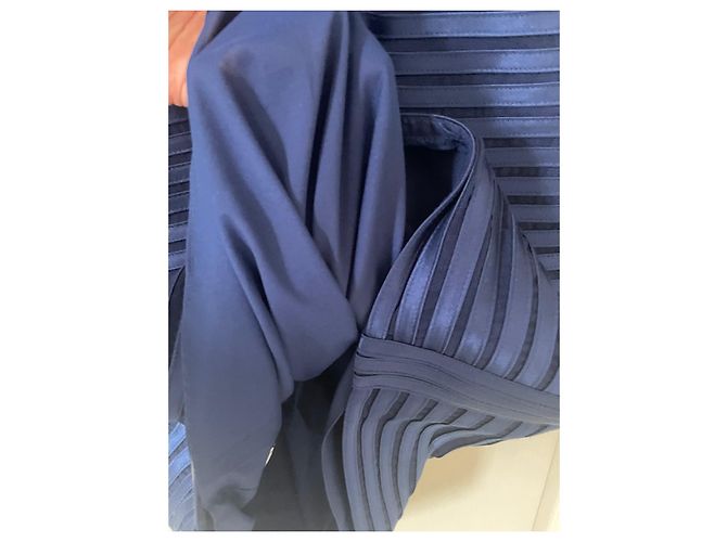 Kleid von Bcbg Max Azria in Navy Blau aus Polyester Marineblau - Ansicht 11