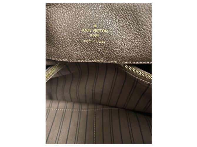 Louis Vuitton Audacieuse Gm Marrone Pelle Empreinte - vista 18