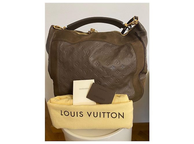 Louis Vuitton Audacieuse Gm Marrone Pelle Empreinte - vista 2