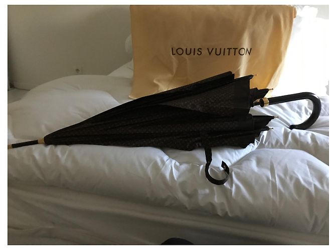 Paraguas Louis Vuitton Castaño - vista 5