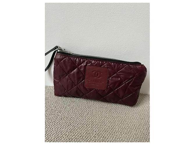 Chanel Cocoon Clutch Bag Black - view 6