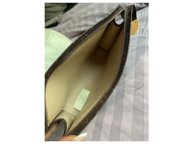 Pochette Louis Vuitton Marrone in Pelle - Ansicht 4