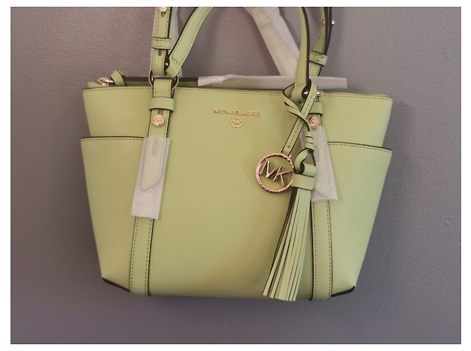 Borsa Michael Kors in pelle verde aloe Verde chiaro - vista 10