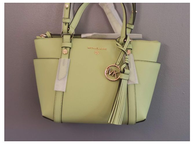 Borsa Michael Kors in pelle verde aloe Verde chiaro - vista 6