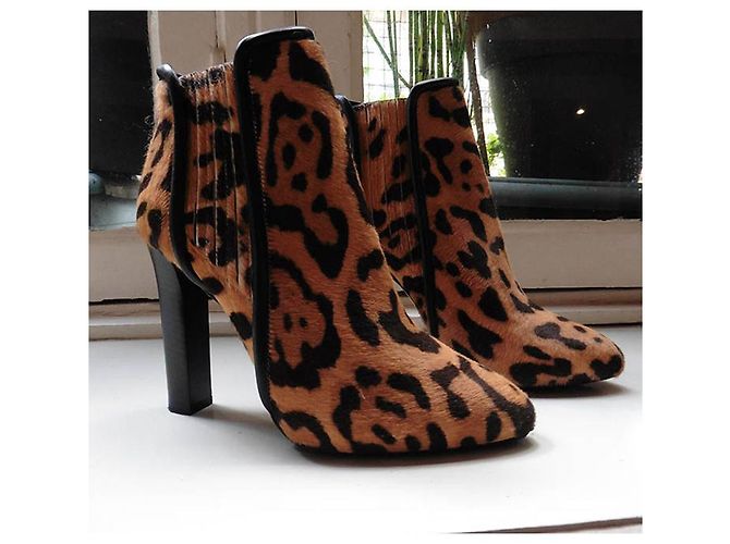 Botines Roberto Cavalli Estampado Leopardo en Piel de Vitello Estampado de leopardo - vista 2