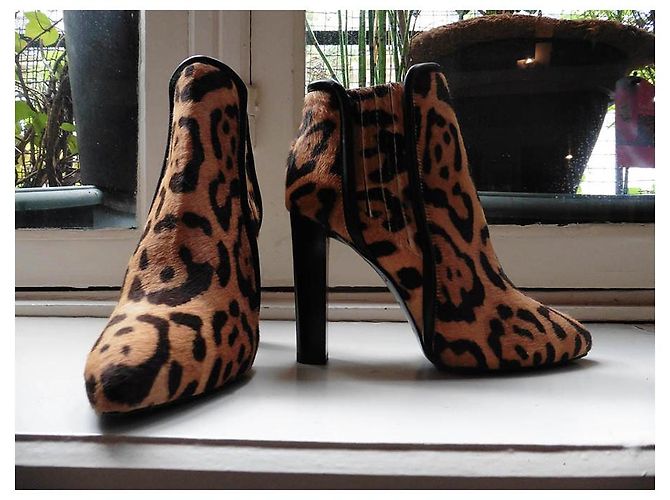 Botines Roberto Cavalli Estampado Leopardo en Piel de Vitello Estampado de leopardo - vista 4