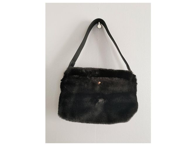 Borsa Moon Vanessa Bruno in ecopelliccia nera e pelle Nero Gold hardware - vista 8