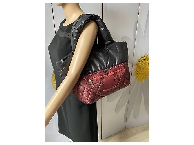 Cocoon Borsa Chanel Cocon in Nylon Nero Bordeaux Bordò - vista 8
