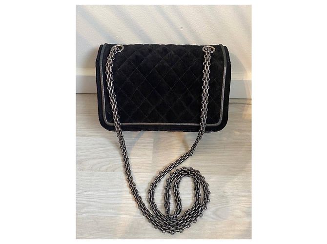 Bowling Borsa Chanel Reissue 2.55 in velluto nero - vista 2