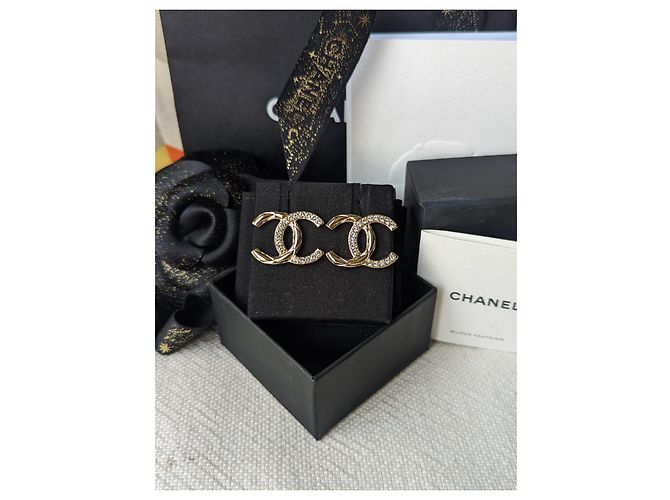 Chanel CC B21V GHW Große Kristall-Logo-Ohrringe mit Kassenzettel Golden - Ansicht 14