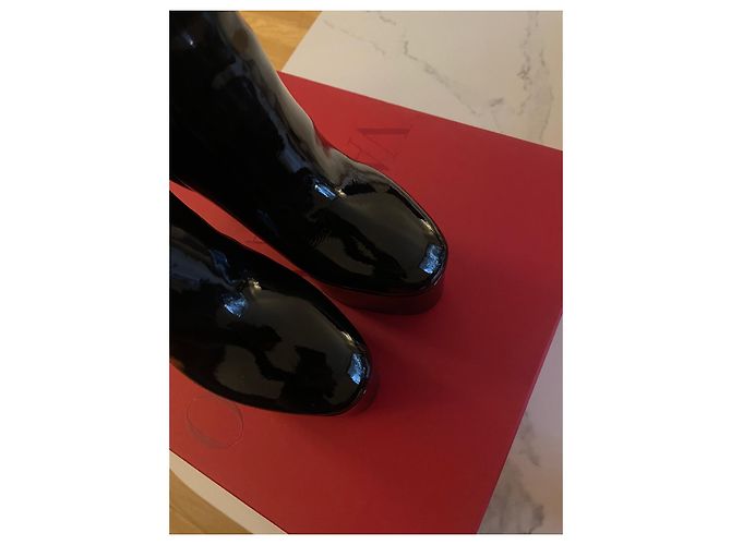 Botas Valentino Garavani Tango de charol negro - vista 8