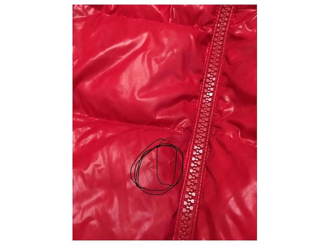 Abrigo Moncler Rojo de Nylon Roja Burdeos - vista 16
