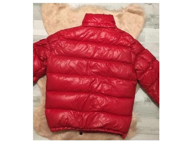 Abrigo Moncler Rojo de Nylon Roja Burdeos - vista 5