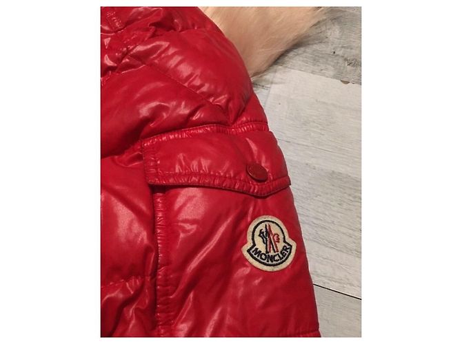 Abrigo Moncler Rojo de Nylon Roja Burdeos - vista 9