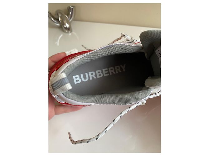Burberry Arthur Sneaker Rot Weiß - Ansicht 11