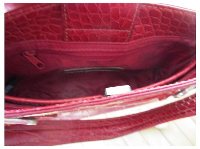 Tommy Hilfiger Rote Ledertasche, Krokoprägung. - Ansicht 4