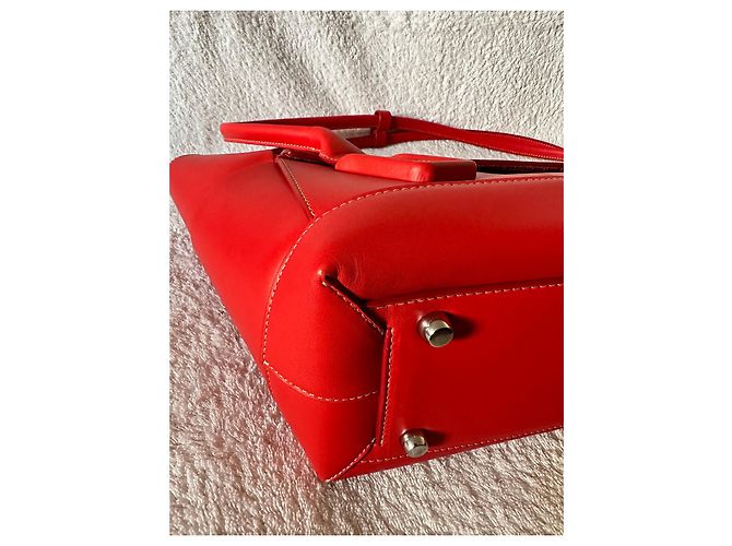 Bottega Veneta Sac Arco Medium de couleur Rouge - vue 12