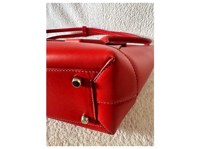 Bottega Veneta Sac Arco Medium de couleur Rouge - vue 13