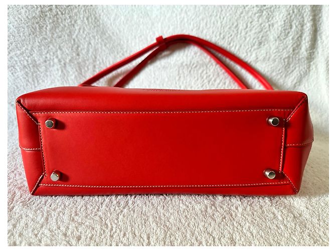Bottega Veneta Sac Arco Medium de couleur Rouge - vue 2