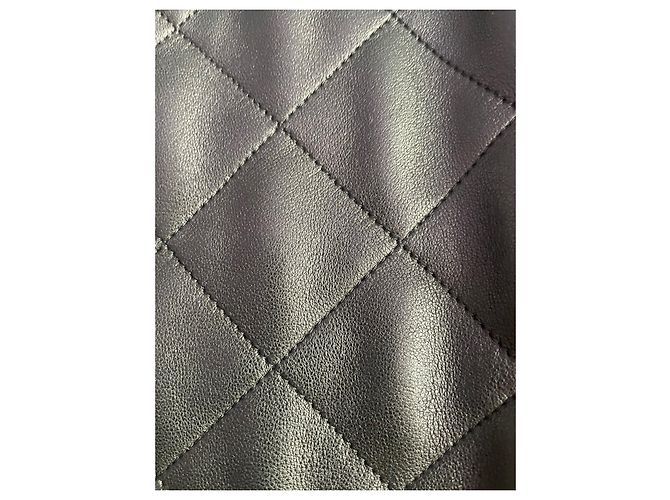 Givenchy Gesteppte Lederjacke Schwarz mit Silberfuchskragen - Ansicht 10