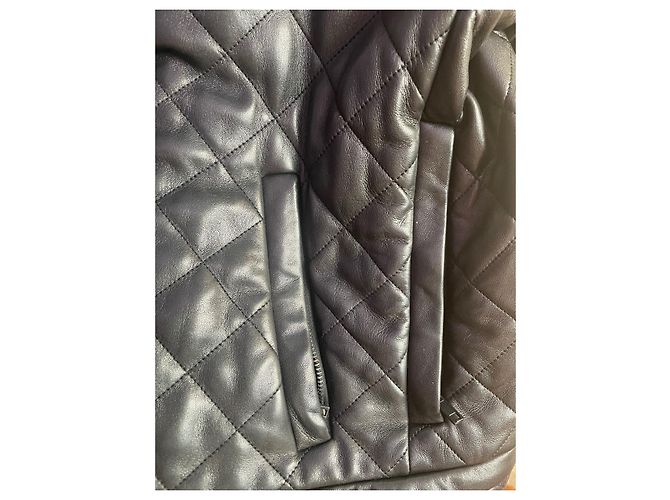 Givenchy Gesteppte Lederjacke Schwarz mit Silberfuchskragen - Ansicht 9