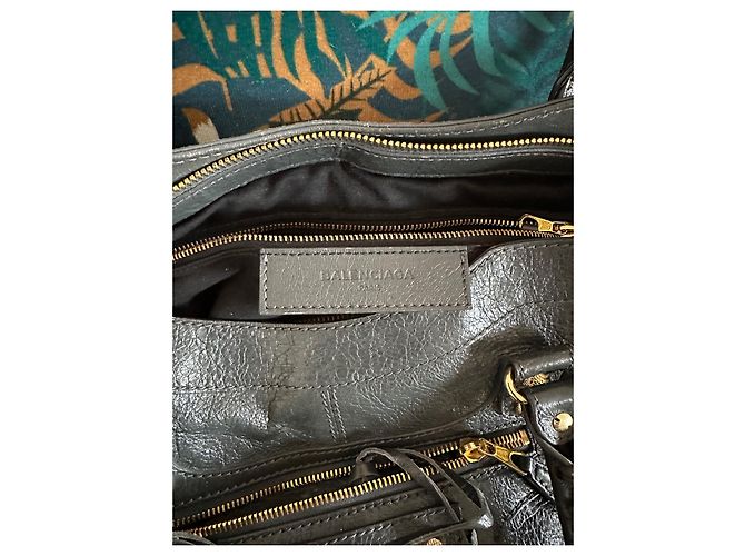 Le géant du lundi de Balenciaga 12 Gris anthracite - vue 5