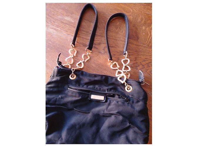 Borsa a mano in nylon nero Yves Saint Laurent - vista 2