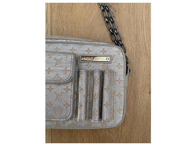 Pochette Louis Vuitton Monogramma Argento Grigio - vista 4