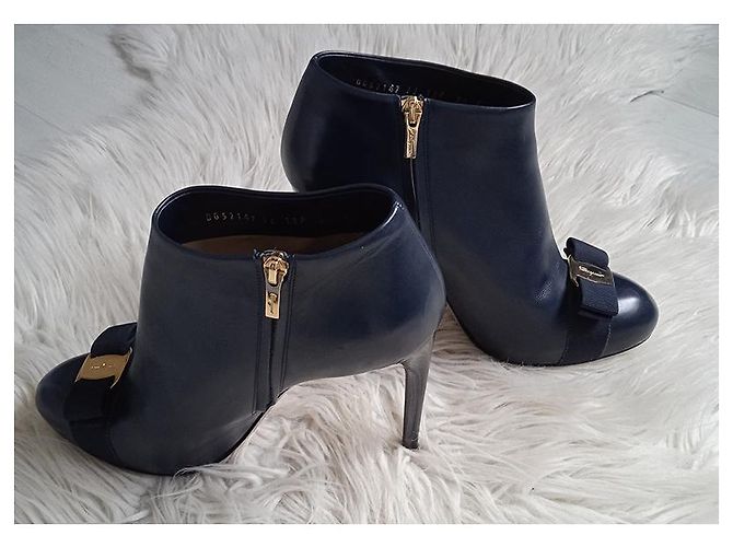 Stivaletti Salvatore Ferragamo in pelle blu navy - vista 11