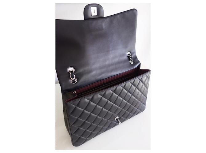 Timeless Maxi borsa Chanel Classic Nero - vista 9