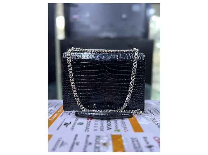Borsa a tracolla Saint Laurent Sunset Medium nera in pelle verniciata Nero - vista 3