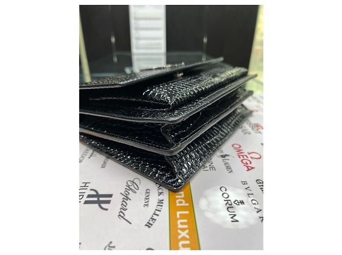 Borsa a tracolla Saint Laurent Sunset Medium nera in pelle verniciata Nero - vista 4