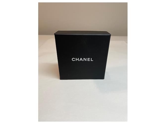 Spilla Chanel Galaxy con Perle e Paillettes Nero - vista 4