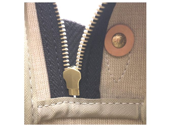Louis Vuitton Monograma reportero PM M45254 Castaño - vista 16