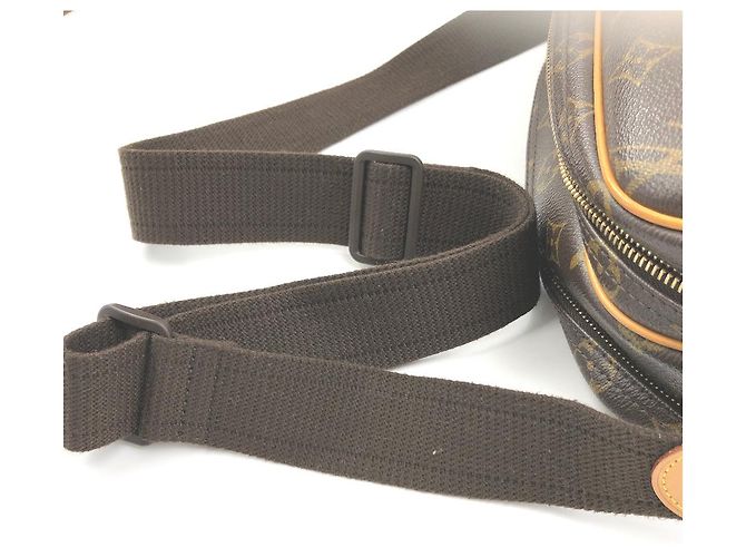 Louis Vuitton Monograma reportero PM M45254 Castaño - vista 19